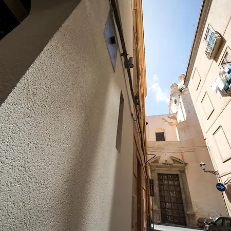 B&B Cantiere Dell'Anima - Rooms Of Art-3